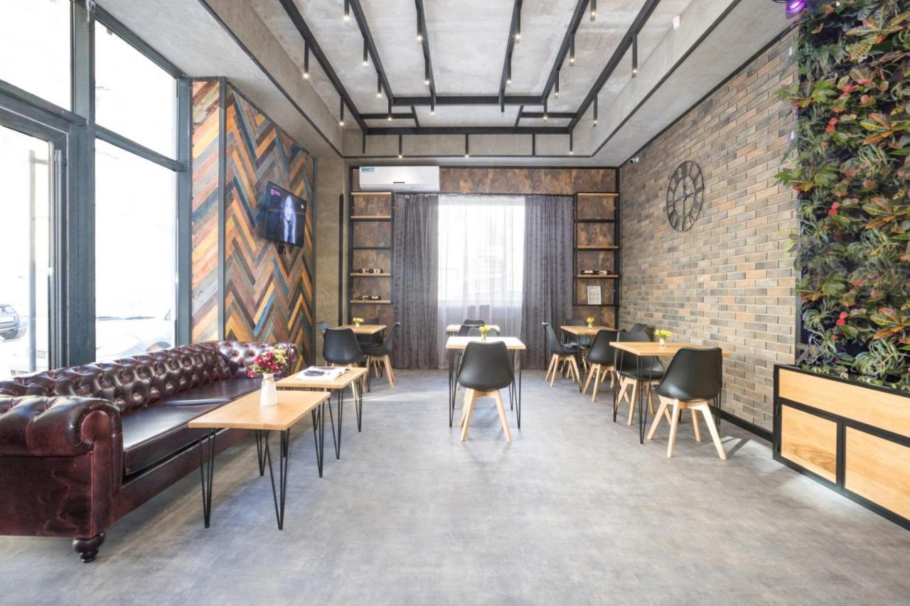 Hotel Armeni Єреван Екстер'єр фото