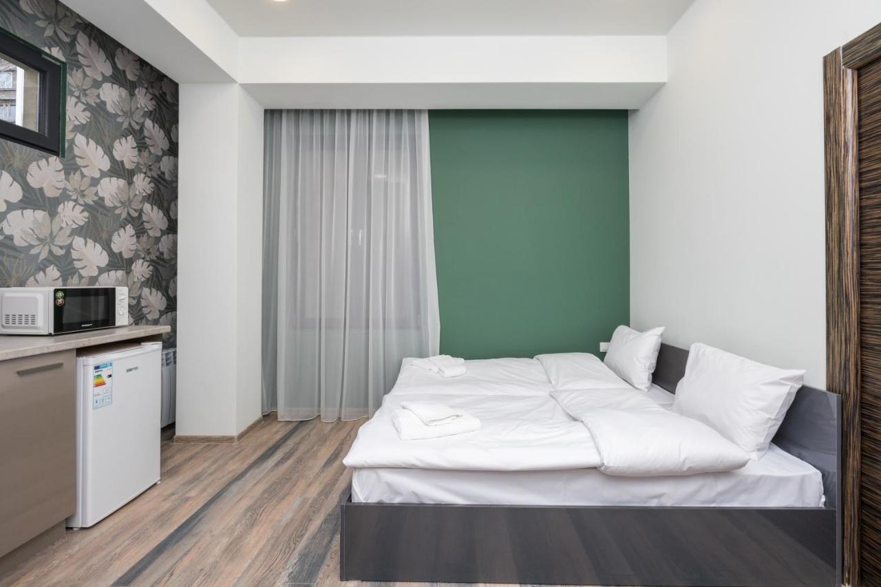 Hotel Armeni Єреван Екстер'єр фото